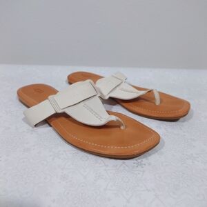 UGG Cream Leather Thong Sandals Size 11